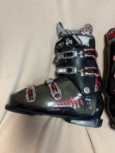 Mondo 29 & 29.5 Men's Nordica Hot Rod 85 Ski Boots (Used)