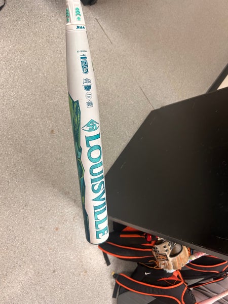 2026 Louisville Slugger Kryo Composiste Bat (-10) 24 oz 34" (Used)