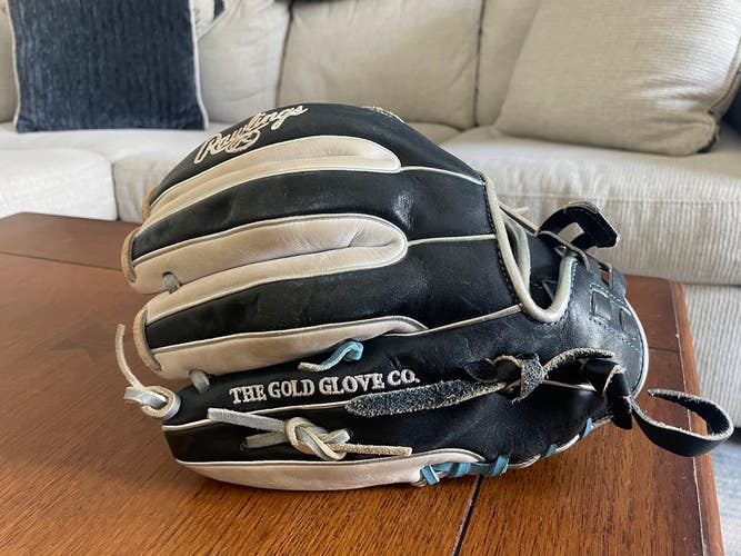 2025 Rawlings RH Infield Heart of The Hide Softball Glove 11.75" (Used)