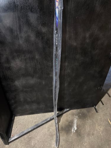 Senior Bauer Vapor Flylite Left Hand Hockey Stick P92 65 Flex (New)