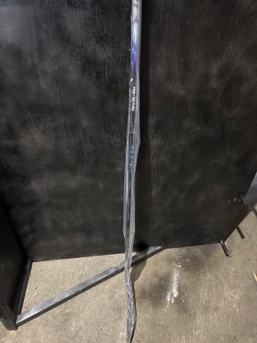 Intermediate Bauer Vapor Flylite Left Hand Hockey Stick P92 65 Flex (New)