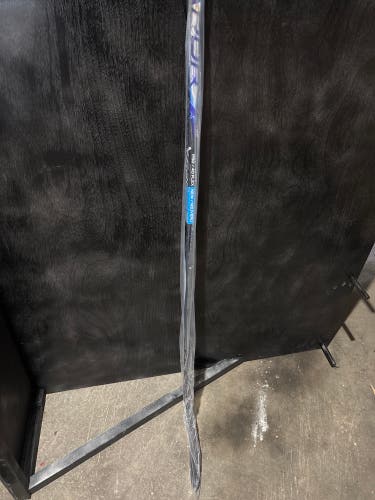 Junior Bauer Vapor Flylite Left Hand Hockey Stick P92 40 Flex (New)