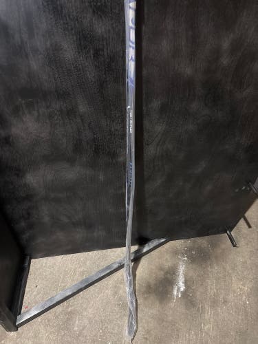Junior Bauer Vapor Flylite Left Hand Hockey Stick P92 30 Flex (New)