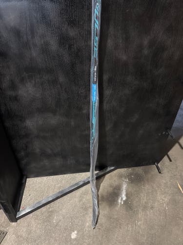 Junior Bauer Pulse Left Hand Hockey Stick P28 40 Flex (New)