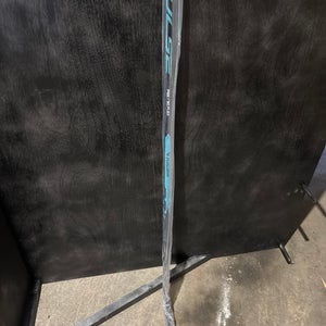 Junior Bauer Pulse Left Hand Hockey Stick P92 30 Flex (New)