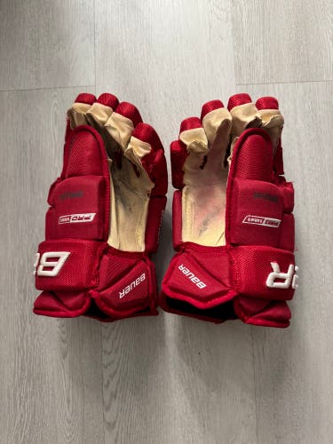 Bauer Pro Series Gloves 15" (Used)