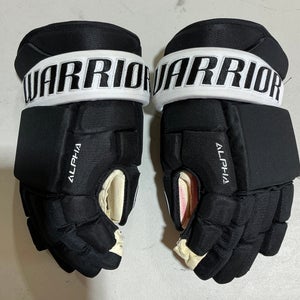 Warrior Alpha 4-Roll Pro Stock Hockey Gloves 15” Black (Used) 50385