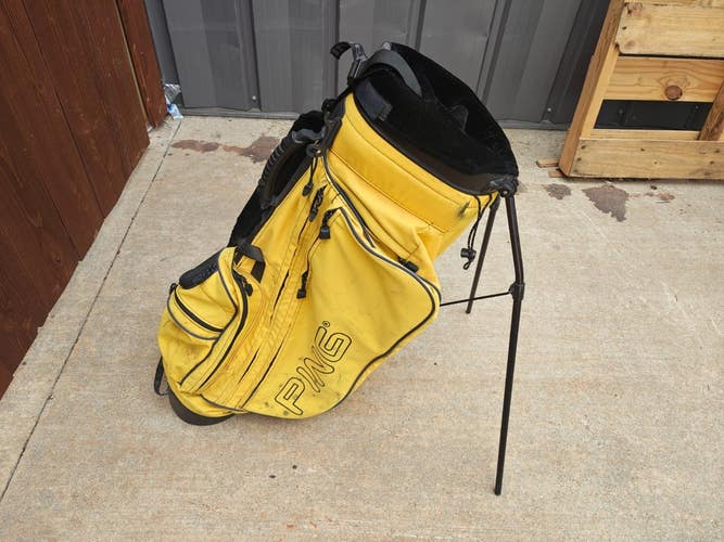 Ping Hoofer Dual Strap Golf Stand Bag Yellow/Black