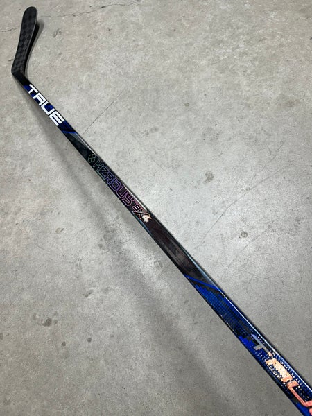 P29 80 Flex Senior True Hzrdus 9x4 Right Hand Hockey Stick Pro Stock (New)