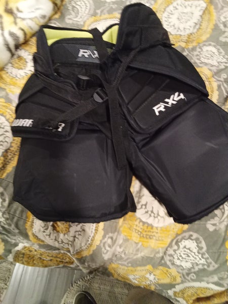 Intermediate Medium Warrior Ritual X4 E+ Hockey Goalie Pants (Used)