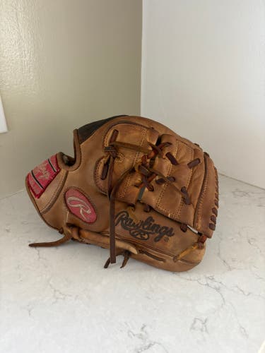 Rawlings Pro Preferred RHT Pitcher's Baseball Glove 12.25" (Used)