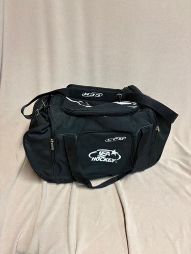 CCM gear duffle Bag (Used)