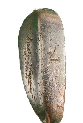 Walter Hagen Power Groove 7 Iron Fluted Steel 35.5" RH Distressed Vintage Grip