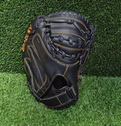 RH Catcher's Igniter Baseball Glove 32.5" (Used)