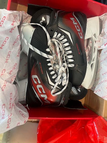CCM JetSpeed FT860 Hockey Skates Wide Senior 10 (New)