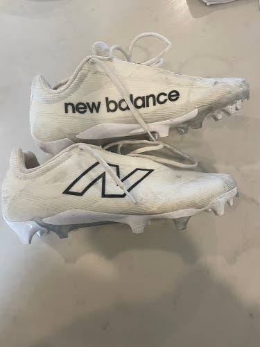 White Men's Size M 8.5 (W 9.5) New Balance Burn X4 Low Top (Used)