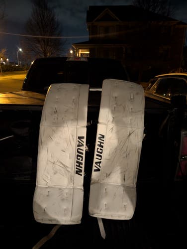 35" Vaughn Ventus SLR Pro Goalie Leg Pads Pro Stock (Used)