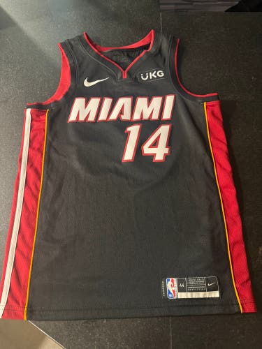 Black Nike Men’s Miami Heat Tyler Herro Jersey