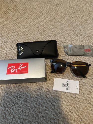 Ray-Ban RB4306 Light Havana/ Brown polarized sunglasses