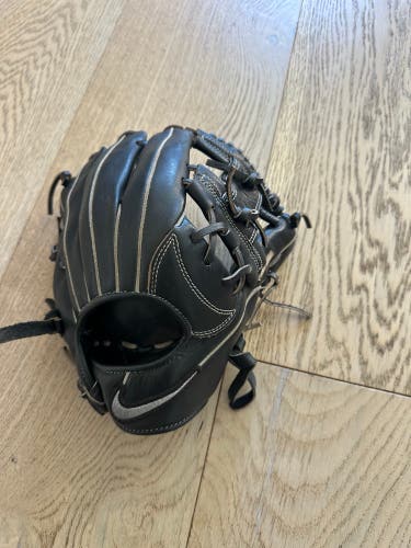 Nike Sha/do Edge RH Infield Baseball Glove 11.5" (Used)