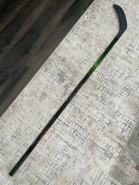 Senior Warrior Covert QR6 Pro Right Handed Hockey Stick W28M 75 Flex Pro Stock (New)