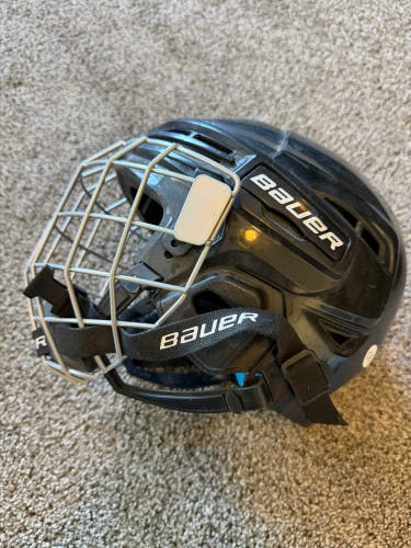 Youth Bauer Prodigy Helmet (Used/like new)