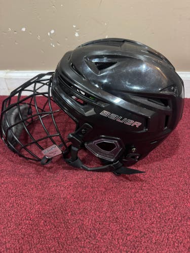 Small Bauer Re-Akt 155 Helmet Pro Stock Item#UC1558
