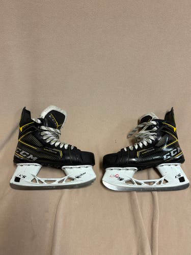 CCM Super Tacks Hockey Skates 7.5 (Used)