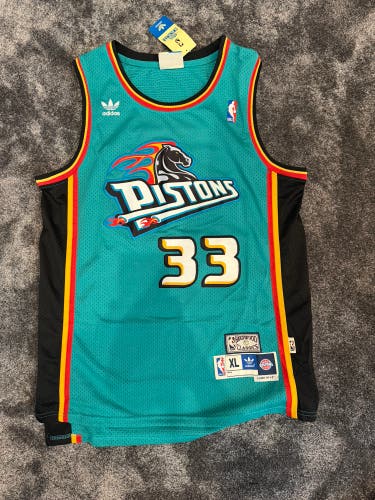 Grant Hill Pistons Jersey
