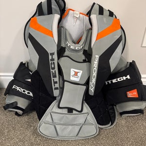 Medium Itech Goalie Chest Protector (Used)