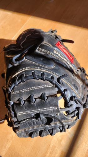 Rawlings CM33SB Heart of The Hide RH Softball Glove 33" (Used)