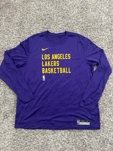 NWOT Los Angeles Lakers Nike Dri Fit Long Sleeve Practice Shirt Mens XL Athletic