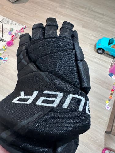 Bauer Vapor APX2 Pro Gloves 13" (Used)