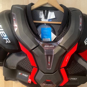 Men's Medium Senior Bauer Vapor 3X Pro Shoulder Pads (New)