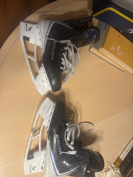 2025 Bauer Vapor Flylite Hockey Skates Regular Width 6 (Used)