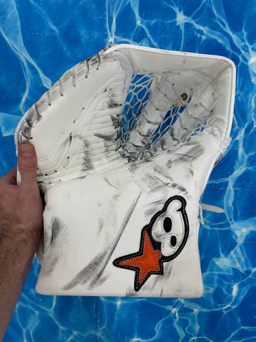 White Senior Brian's Optik 4 Goalie Gloves | Full Right | Petersen Pro Stock (Used)