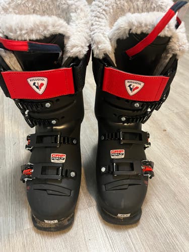 Mondo 22.5 Women's Rossignol Pure Pro 100 Ski Boots (Used)