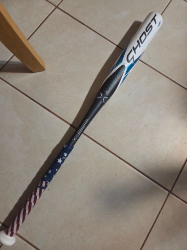 2023 Easton Ghost Composite Bat (-11) 19 oz 30" (Used)