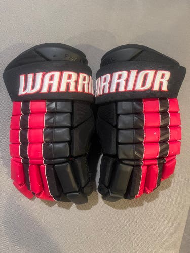Warrior Franchise Gloves 14" Pro Stock (Used)