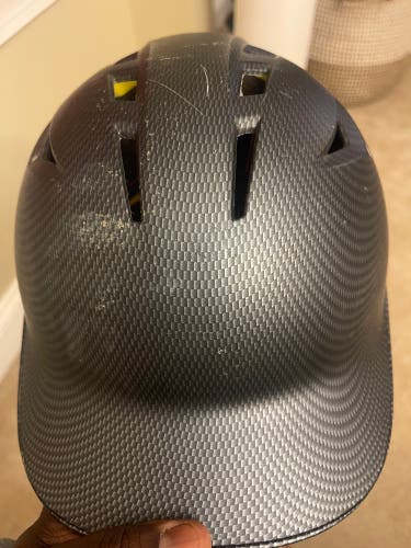 Small / Medium Under Armour UABH2-110 Batting Helmet (Used)