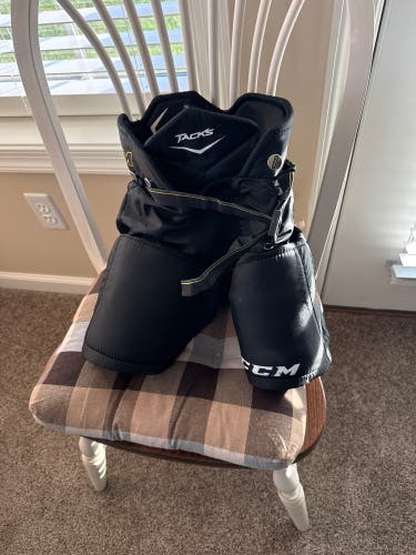 Youth Large CCM Tacks Hockey Pants (Used)