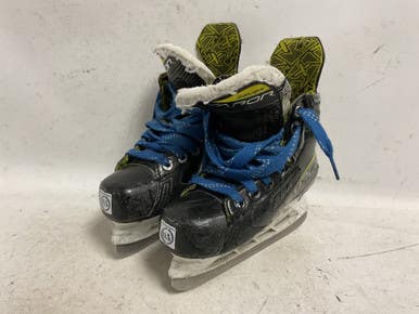 Used Bauer VAPOR 3X Youth Hockey Skate Youth 13.5 11855-S000201603