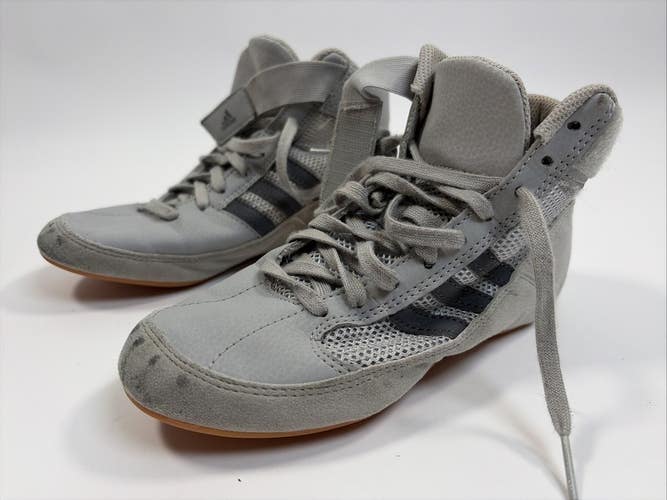 Adidas YYA Wrestling Shoes, Size 2.5, Grey