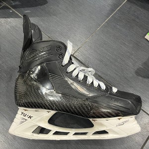 PRO STOCK True Catalyst Pro Hockey Skates Wide Width 9.5 (Used)