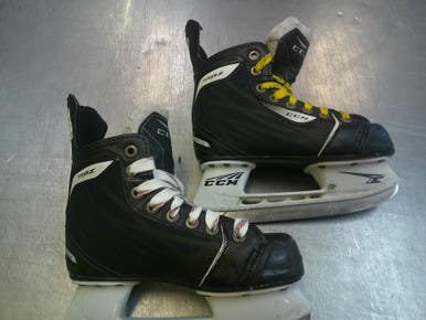 Used CCM RBZ Junior Hockey Skate Junior 01 11339-S000200838