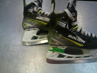 Used Bauer VAPOR X4 Junior Hockey Skate Junior 02 11339-S000200835