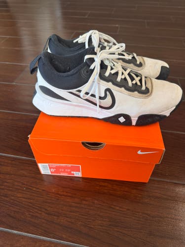 Nike Air Diamond Low Top Turf Cleats (Used)Men's Size M 8.5 (W 9.5)
