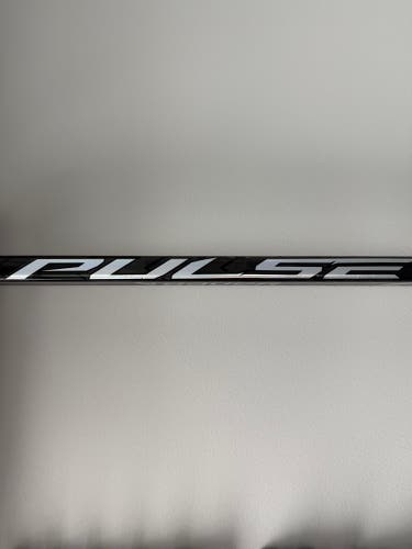 Senior Bauer Pulse Right Handed Hockey Stick P92 70 Flex (New)