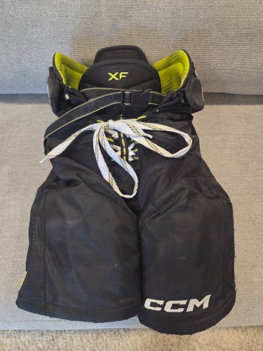 Junior Small CCM Tacks XF Hockey Pants (Used)