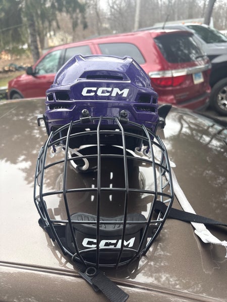 Medium CCM Tacks 720 Helmet With CCM SMALL OREO CAGE (Used)